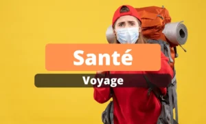 Santé en voyage : femme avec un sac a dos et un masque de santé
